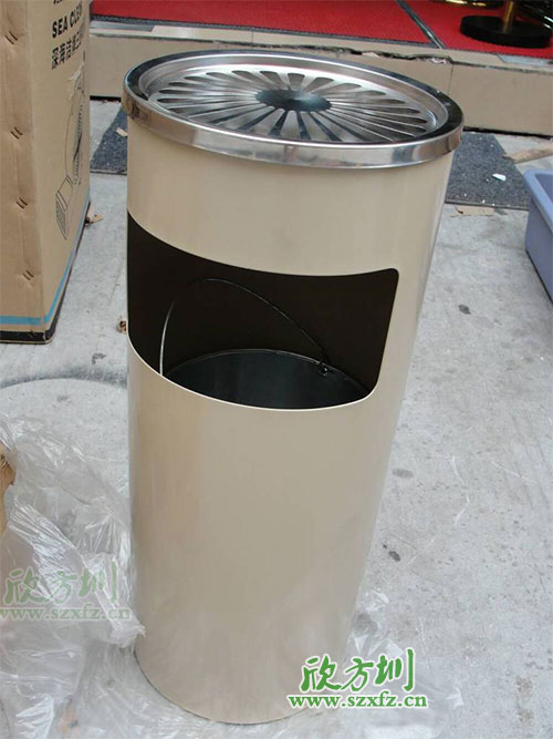 欣方圳菊花格商場(chǎng)垃圾桶，好產(chǎn)品在哪都受歡迎