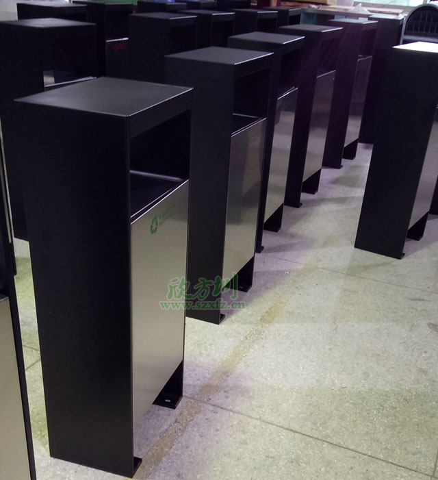 戶(hù)外搖蓋不銹鋼分類(lèi)果皮箱欣方圳工廠(chǎng)生產(chǎn)圖